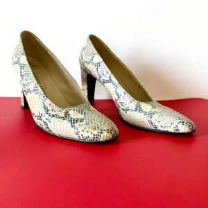 Charles Jourdan  Designer shoes size 8M